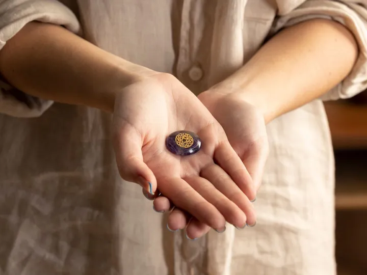 Person conducting reiki therapy