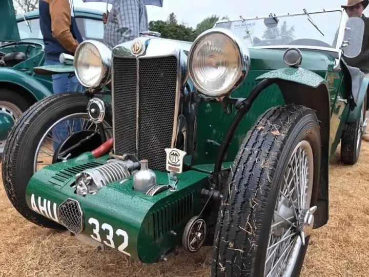 Car1