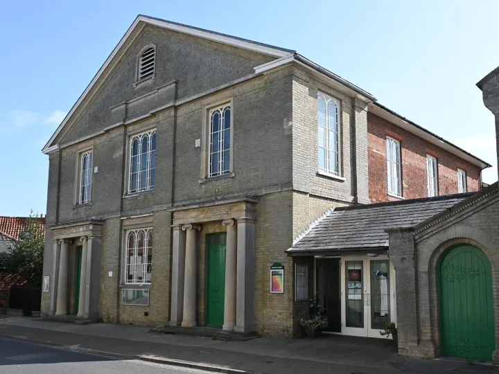 Beccles-Hungate-Church-Exterior