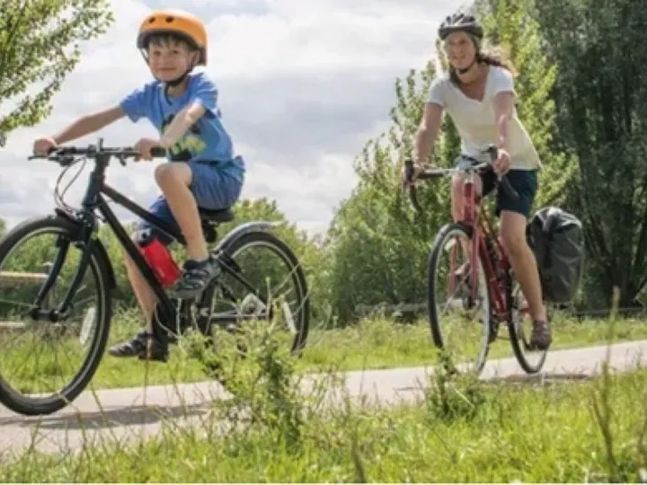Family Cycing