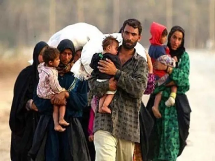 Refugees 01