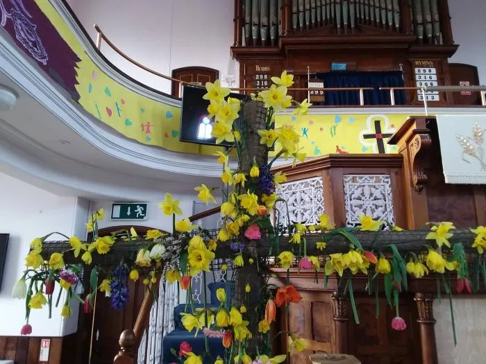 Easter cross2 2018
