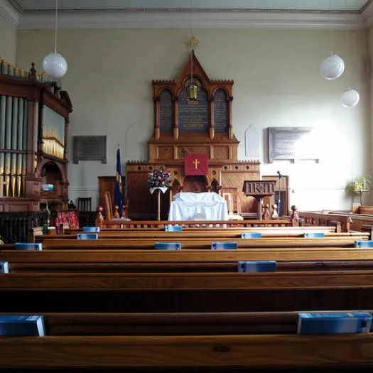 Ongar &ndash; Interior