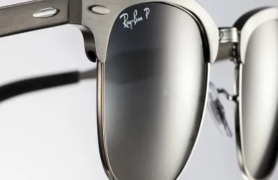 Ray Ban name etching on lens