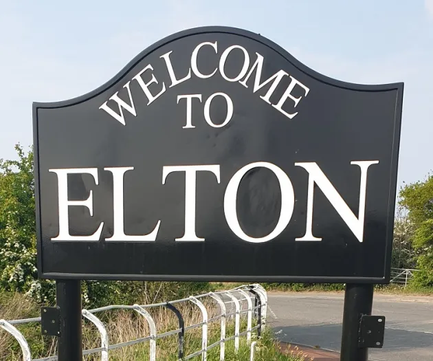Welcome to Elton sign