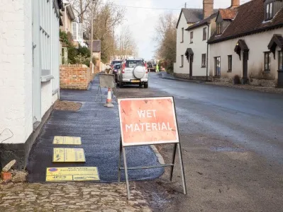 Footpath Maintenance 03