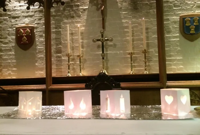 IMG_0147 All Age Advent