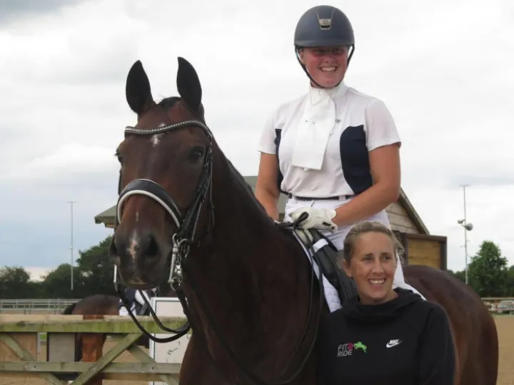 Izzy Maughan On Santino Royale