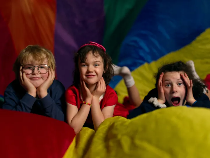 Kids with parachute