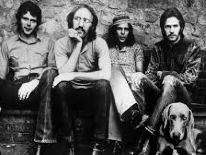 Derek the dominos