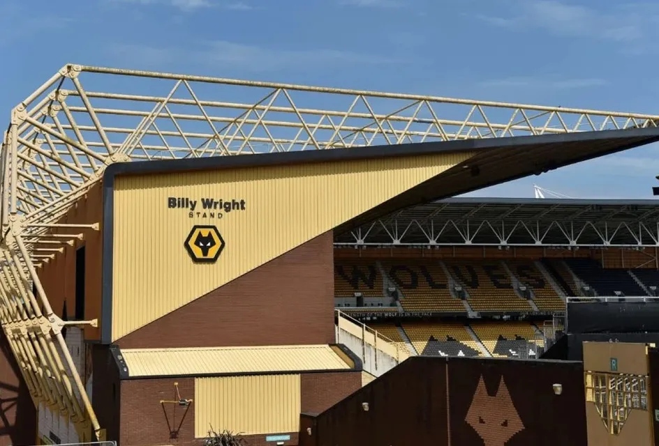 Football stadium stand exterior (Wolverhampton &ndash; Molineux Stadium)