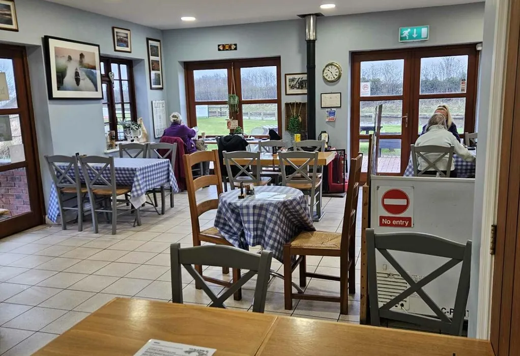 Cafe at Bridge 80