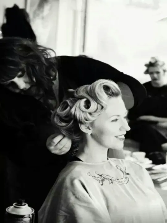 Vintage Rocks Hair Parlour B&W Wedding