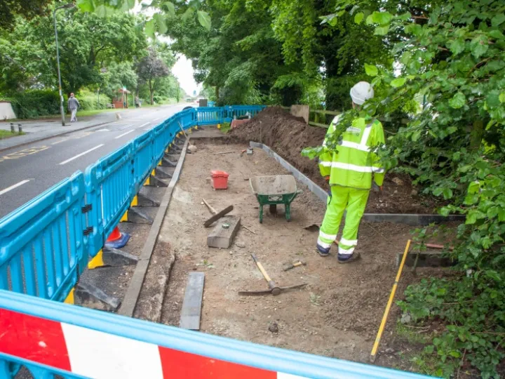 Woodways Zebra Crossing 01