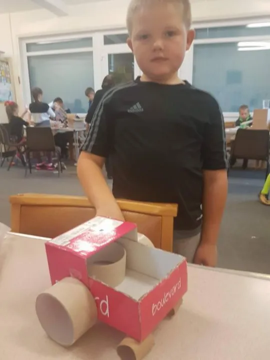 Monday Club Robots 7