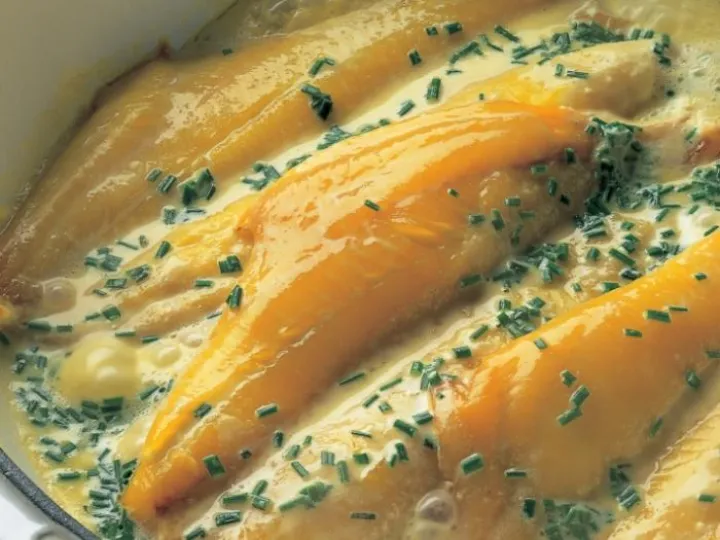 fish-smoked-haddock-with-creme-fraiche-chive-and-butter-sauce