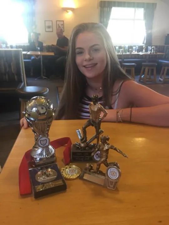 36296937_493757217719708_717739187494715392_n