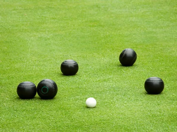 lawn_bowling
