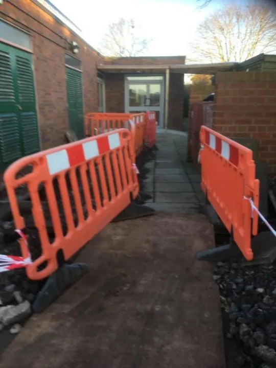 TCC Hole for Gas Supply (1)