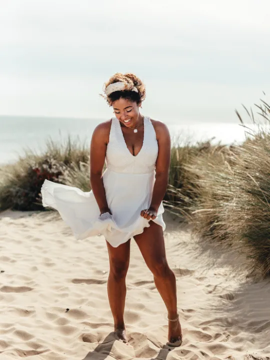 Windswept beach Venus pleated chiffon sparkle P