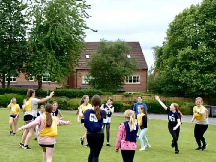 FECBAB60-BC5D-4D85-85DC-56BF34554850