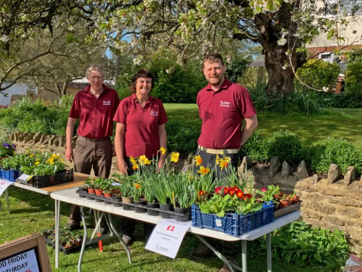 Fiona & Rob Daniels & Son