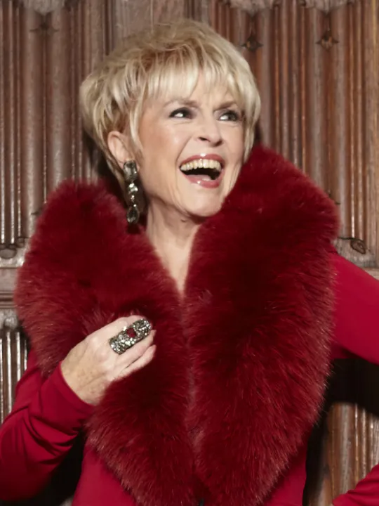Gloria Hunniford