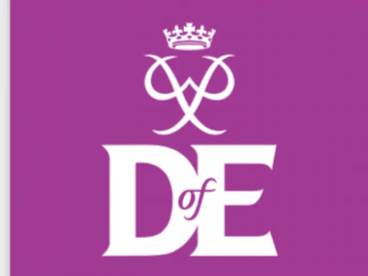 dofe logo