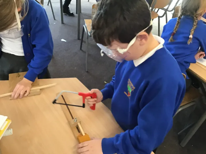 FDF3787B-7EA1-4641-84D7-F311F582BAEE