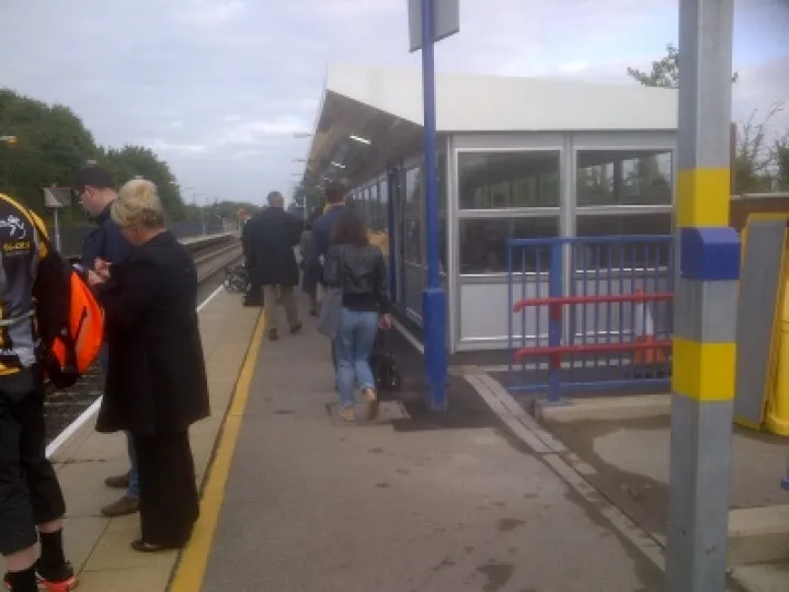 Haddm & Thame Parkway station 2