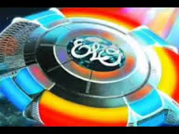 Elo above the clouds