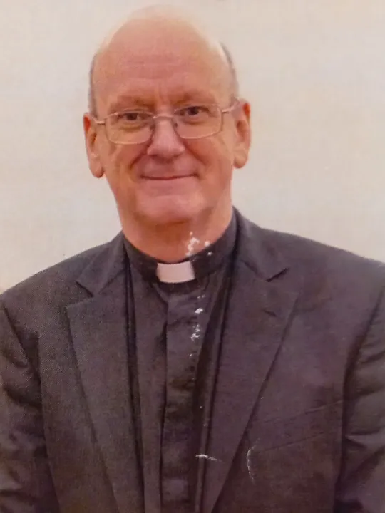 Rev Shaun Sanders