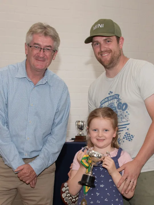 Young HHS Show Prizewinner