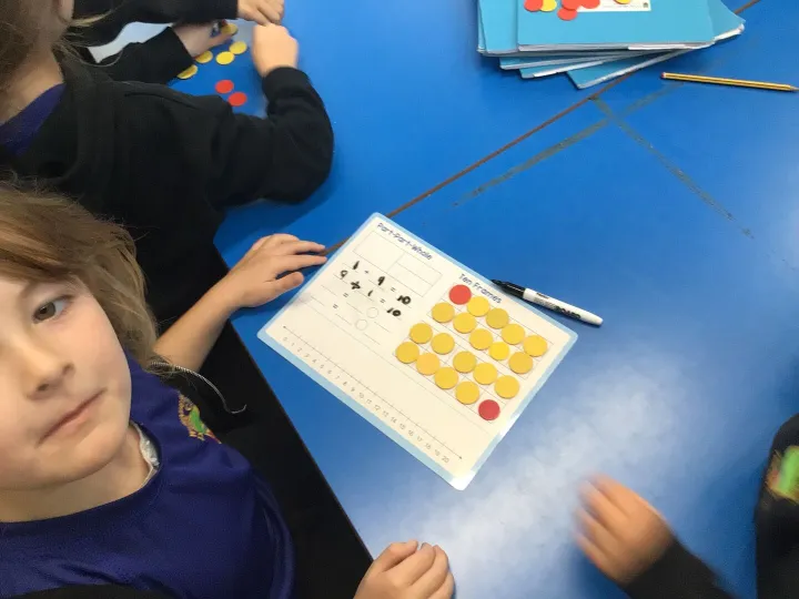 B2e07b30-Fe85-40c6-8670-D048fb86395c