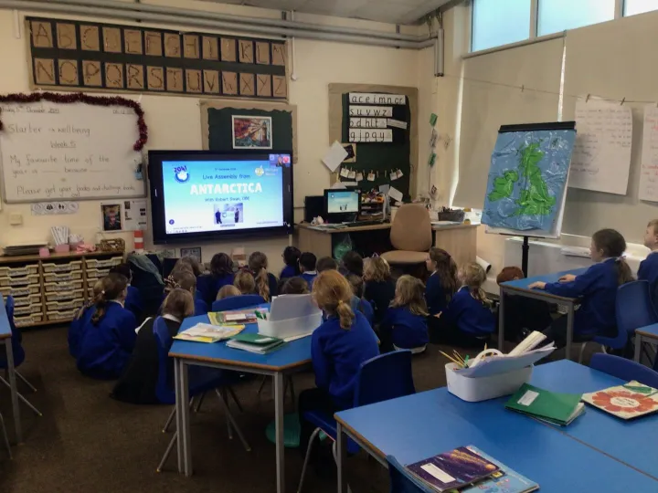 Cb24f522-Aecf-4a0f-A22e-3e769d453ece