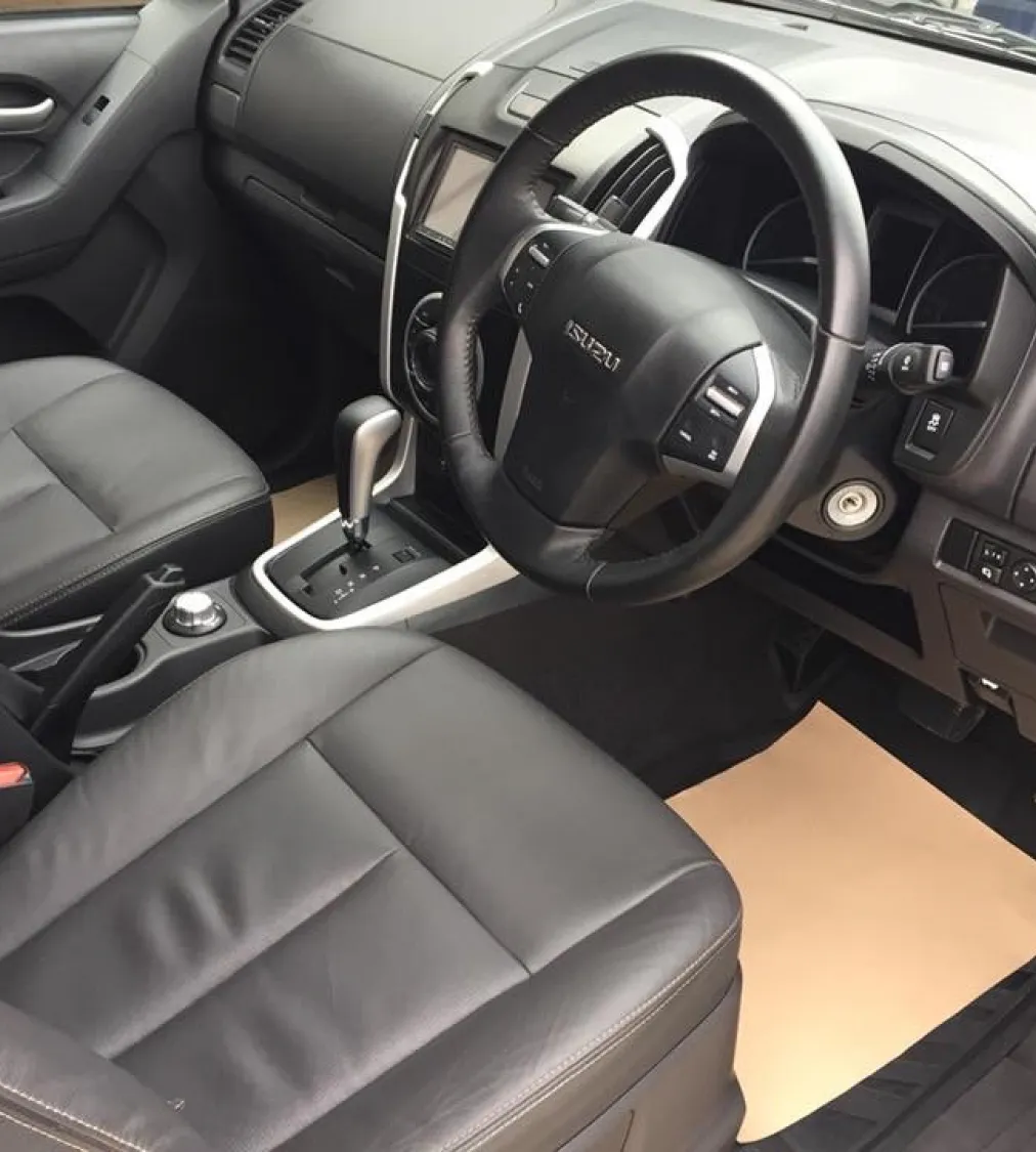 Interior Vallet