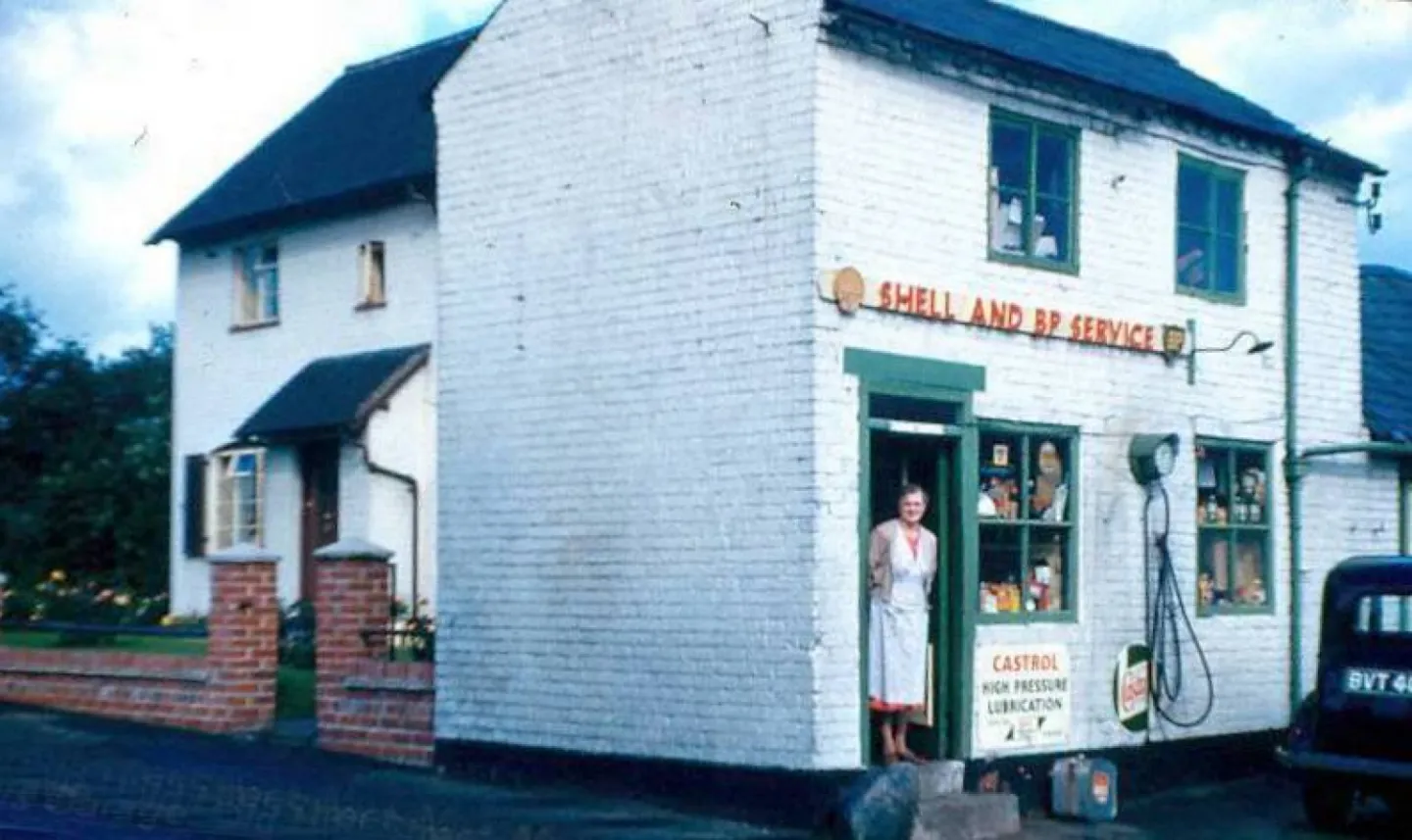 Malpas Garage 1950