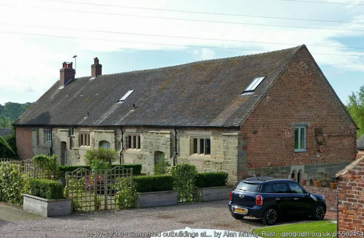 H48 geograph-5502454-by-Alan-Murray-Rust ed