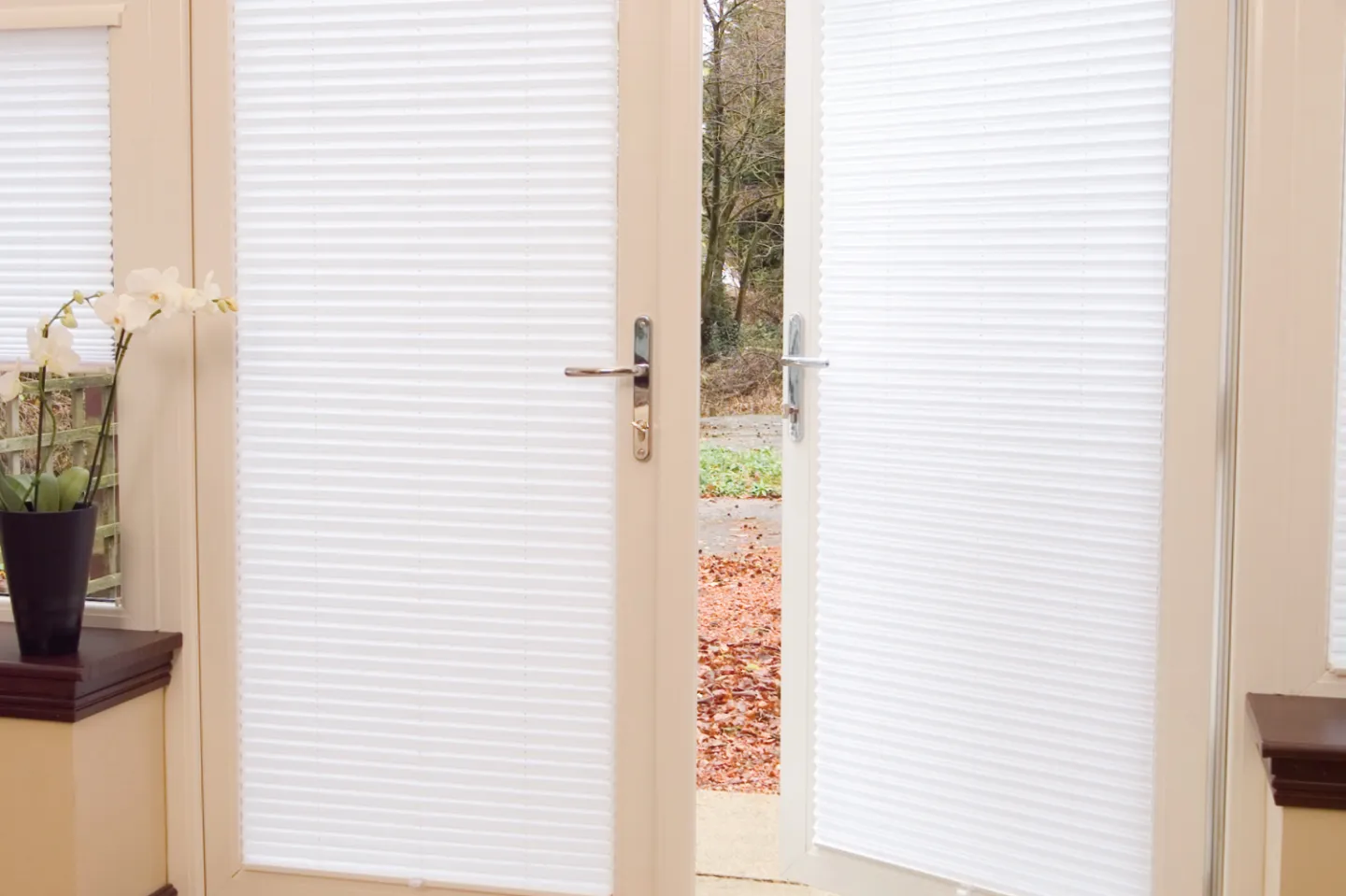 Pleated INTU