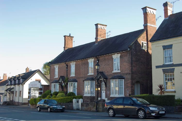 Drakes Cottage and Drakes House