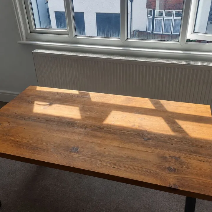 Stylish Oak Dining Table £100 offers accepted – Items for sale