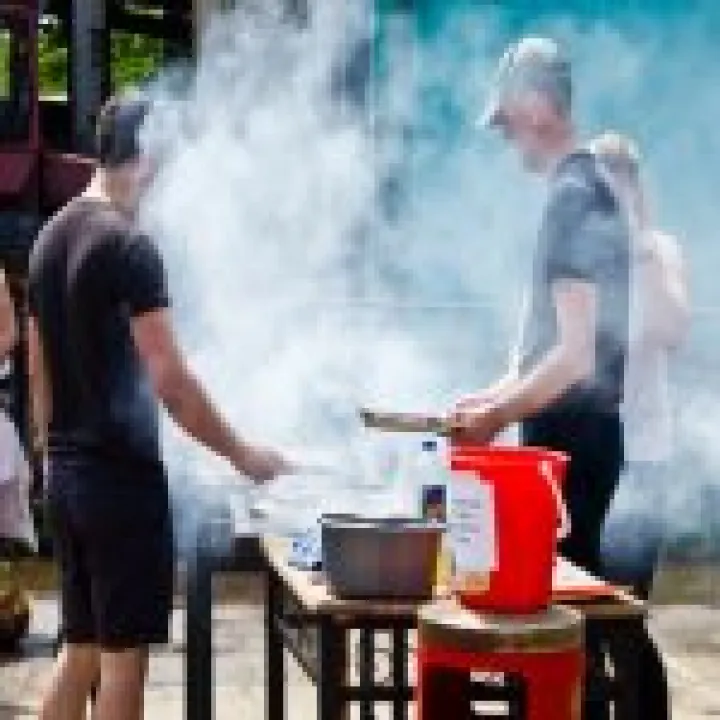 10 BBQ