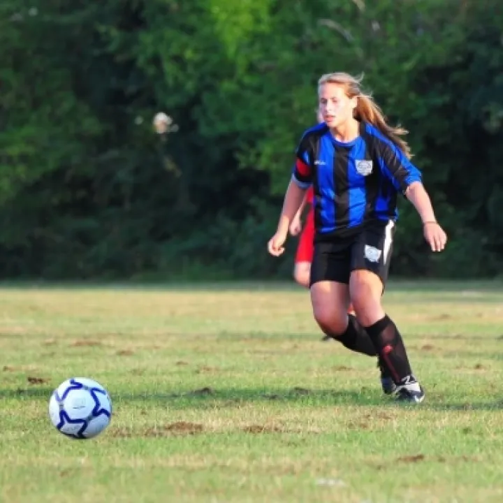 Ladies Football 03