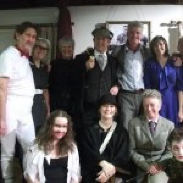 Mongrel cast