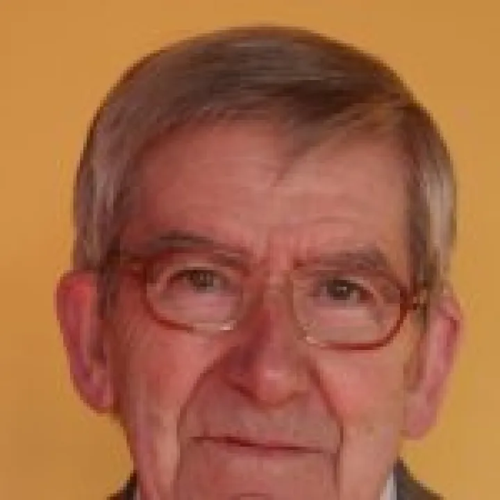 DR MICHAEL THORNTON