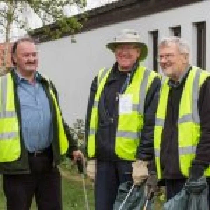 Litter Pickers Apr 2014
