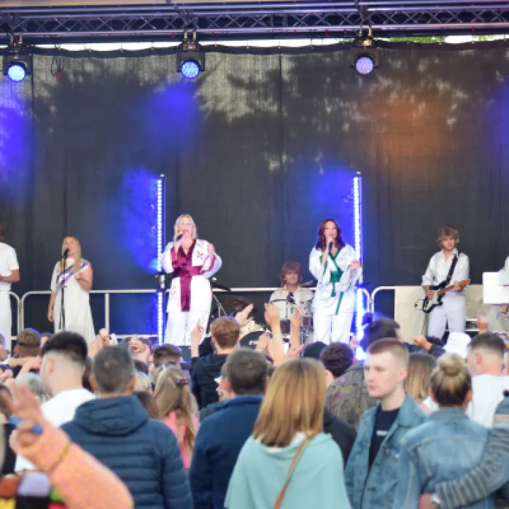 The Abba Reunion Tribute Show On Stage 1