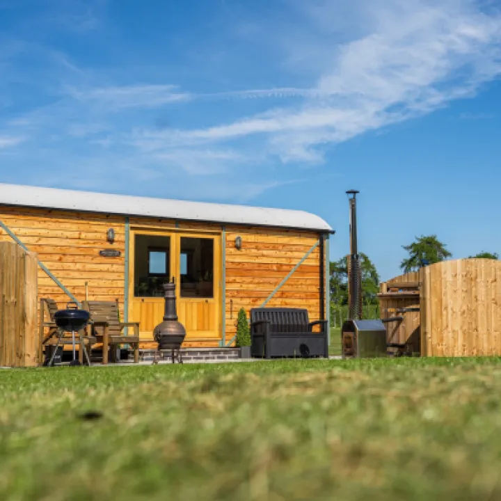 Hero Glamping 03