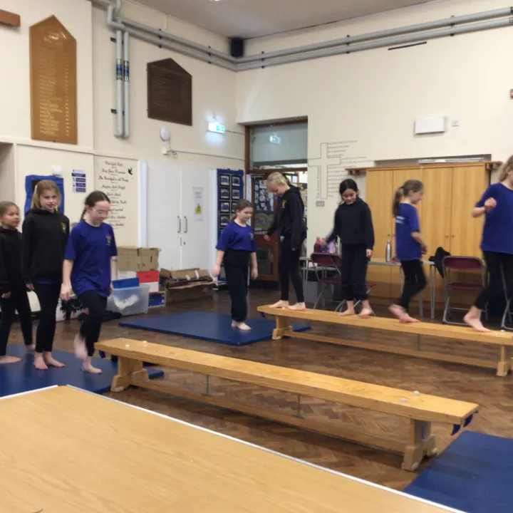 WK5 Y5 PE