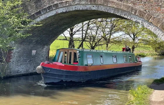 Canal bridge